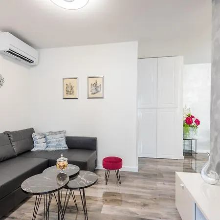 Porta Aurea Di Spalato, Luxury Split